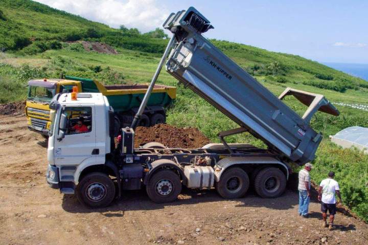 Flotte de camions de chantier, La Réunion