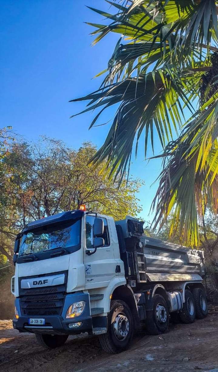 Location de poids lourds, La Réunion