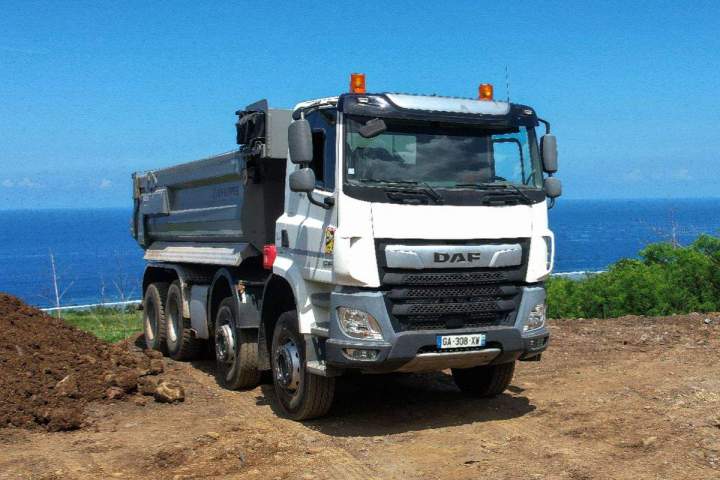 Location de poids lourds, La Réunion